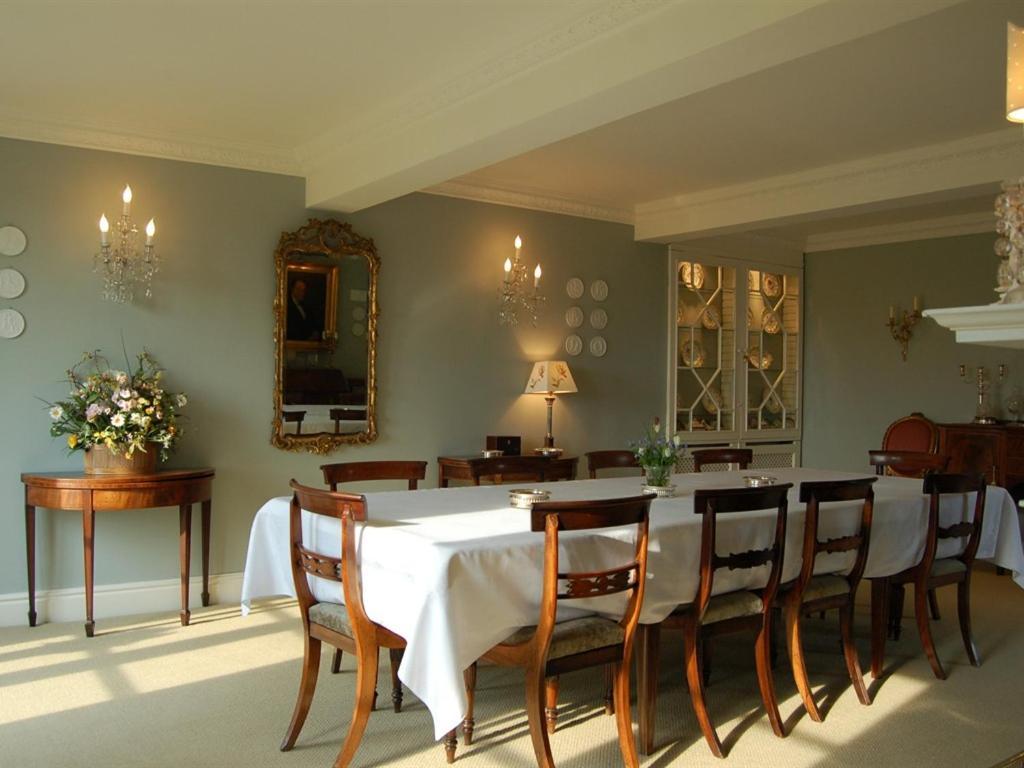 Manor Farm Egerton Bed & Breakfast Malpas  Exterior photo